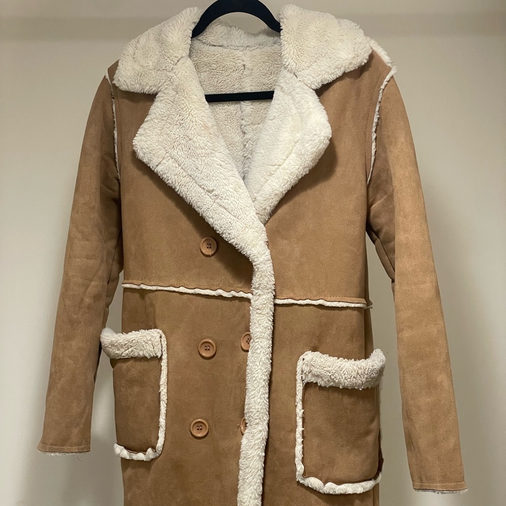 Suede/Cotton Peacoat in tan.